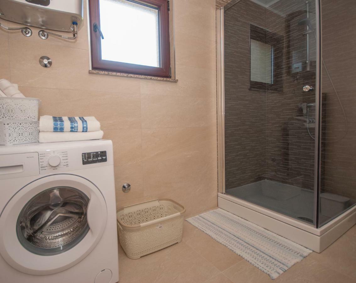 Apartmani Ivan Kaštela Екстериор снимка