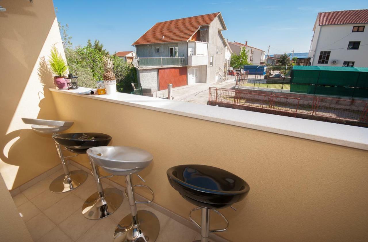 Apartmani Ivan Kaštela Екстериор снимка